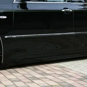 Originální Toyota Majesta 18 - kryty prahu GENERATION od AIMGAIN