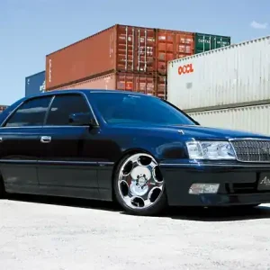 Toyota Crown 15 - body kit SMART LINE od AIMGAIN 3-dílný set Omezená Nabídka