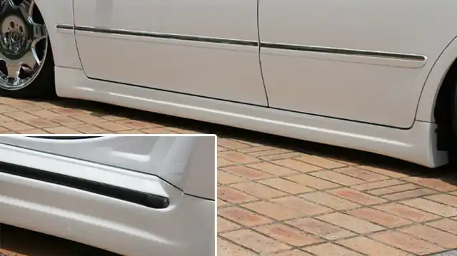Toyota Crown 18 - kryty prahu GENERATION od AIMGAIN Objednat Nyní