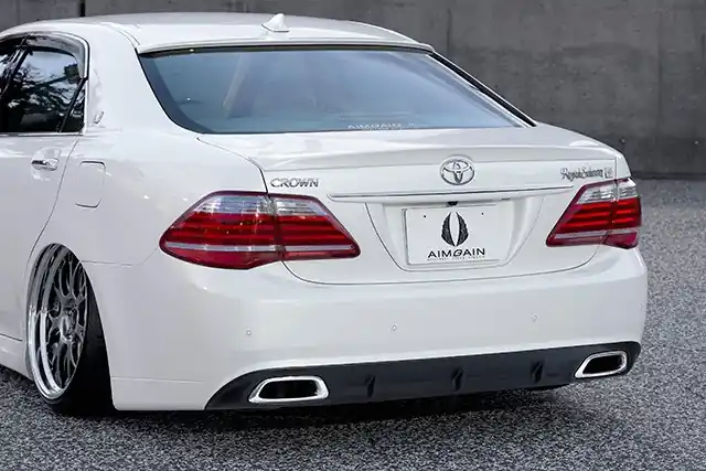Nová Kolekce Toyota Crown 20 - zadní nárazník VIP I od AIMGAIN
