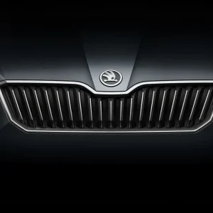 Sleva Škoda Superb III - přední maska BLACK / CHROME