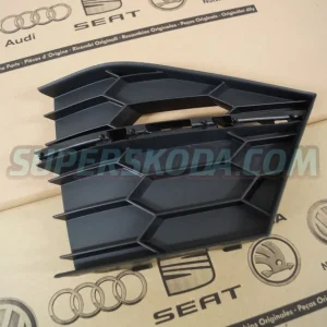 Škoda Superb III - pravá mřížka nárazníku V1 Nejprodávanější