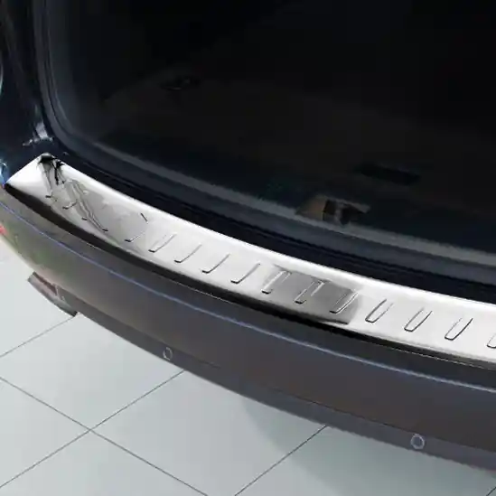 Nerezový kryt prahu zadních dveří Volkswagen Touareg I Facelift (2006 - 2010) - Avisa 2/35682 Bezpečná Platba