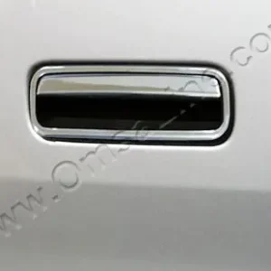 Značkový VW T5 Facelift (od r. 2010 výše) - nerez chrom kryt zadního madla dveří OMSA LINE