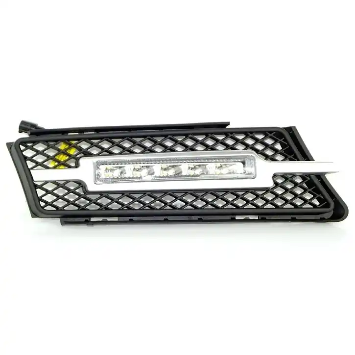 Denní svícení BMW 3 E90 (2005 - 2008) s mřížkou do nárazníku - 5 LED - Einparts EPBM03 Hit Sezóny