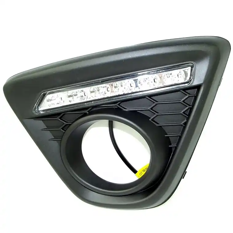 Denní svícení Mazda CX-5 (2011 - 2017) s mřížkou do nárazníku - 6 LED - Einparts Bezpečná Platba