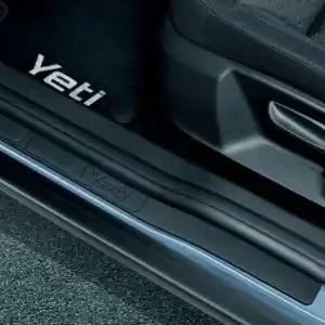Škoda Yeti - Prahové lišty černé Yeti Výprodej