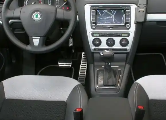 Originální Škoda Yeti - Sportovní pedály pro automat