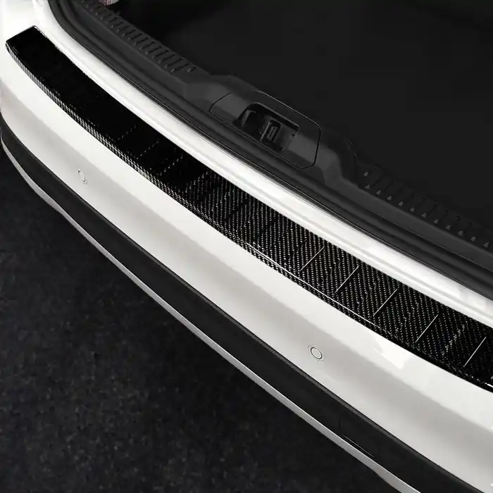 Akce Karbonový kryt prahu zadních dveří Ford Focus IV Hatchback (2018 - 2025) - Avisa 2/49272