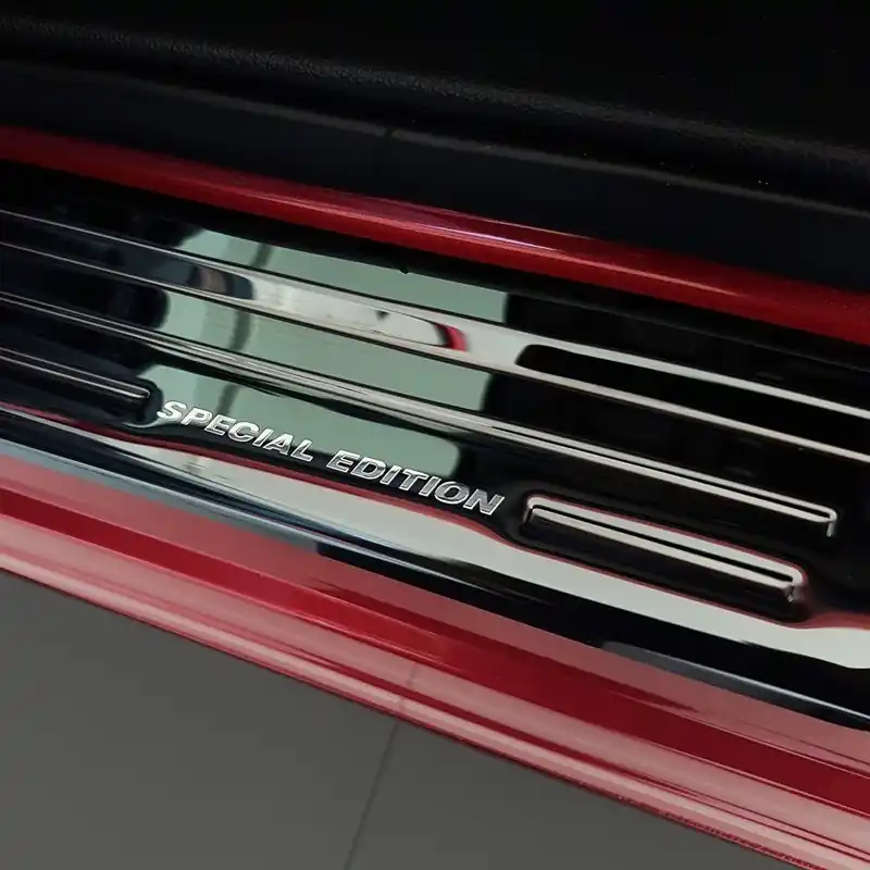 Prahové nerezové lišty Škoda Kodiaq I (2016 - 2024) - Special Edition Black - Avisa Nejprodávanější